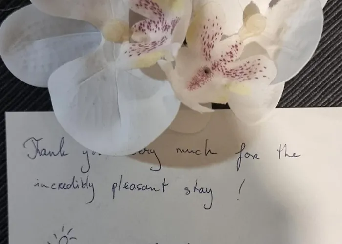 Проживання в сім'ї Bohemian Elly Варна