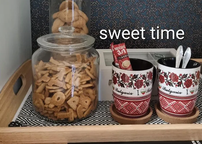 Проживання в сім'ї Bohemian Elly Варна