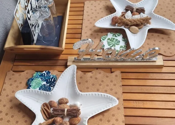 Bohemian Elly Проживання в сім'ї *