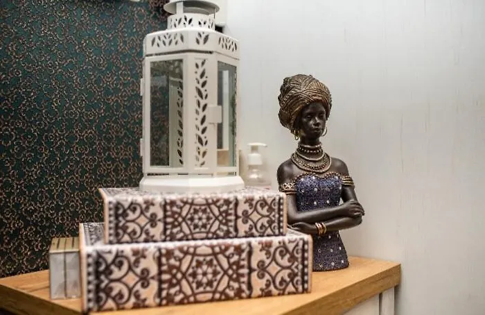 Bohemian Elly Проживання в сім'ї