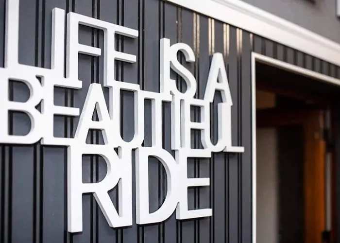 Bohemian Elly * Варна