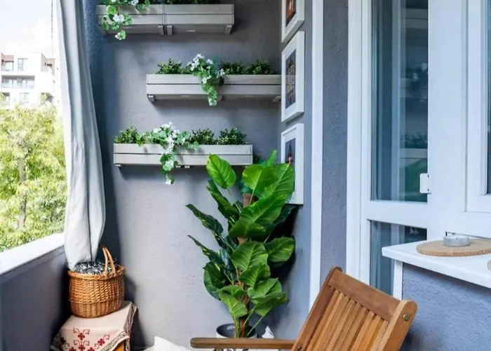 Bohemian Elly Проживание в семье